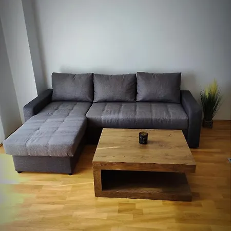 Skrline House Apartment Vir